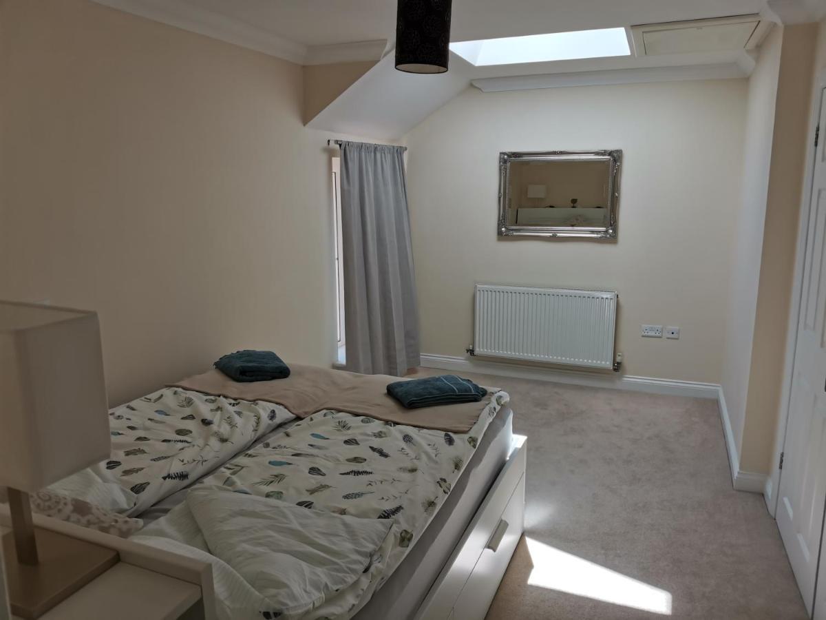 Poseidon Friends Apartment Bournemouth Exterior photo